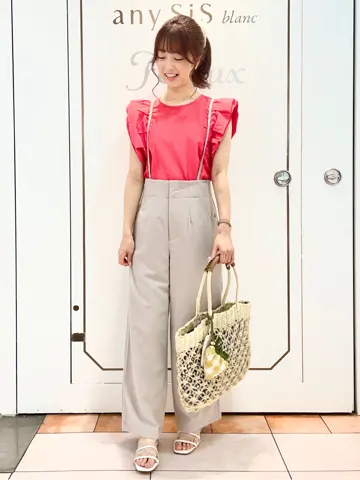 Feroux スタッフ コーディネート画像