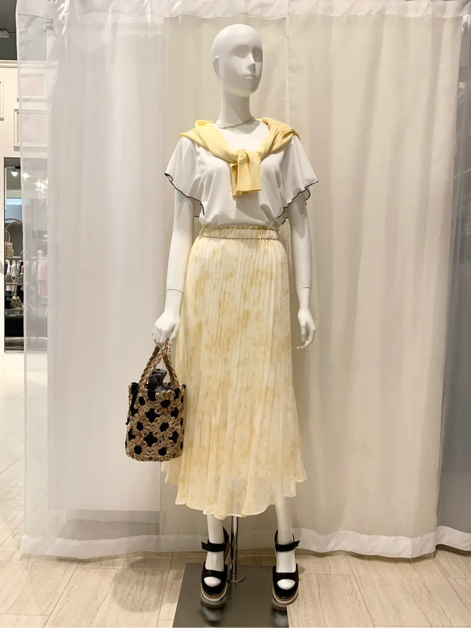  石原 コーディネート画像