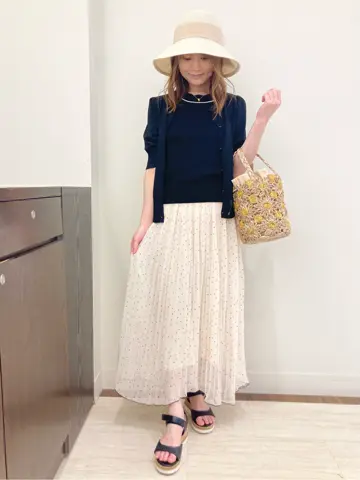 Feroux スタッフ コーディネート画像