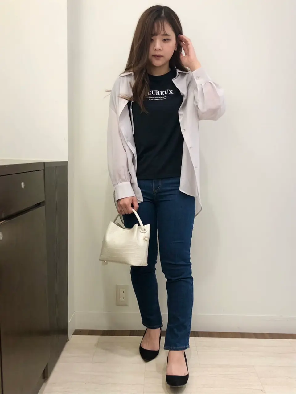 Feroux スタッフ コーディネート画像