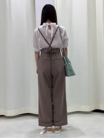 Feroux スタッフ コーディネート画像