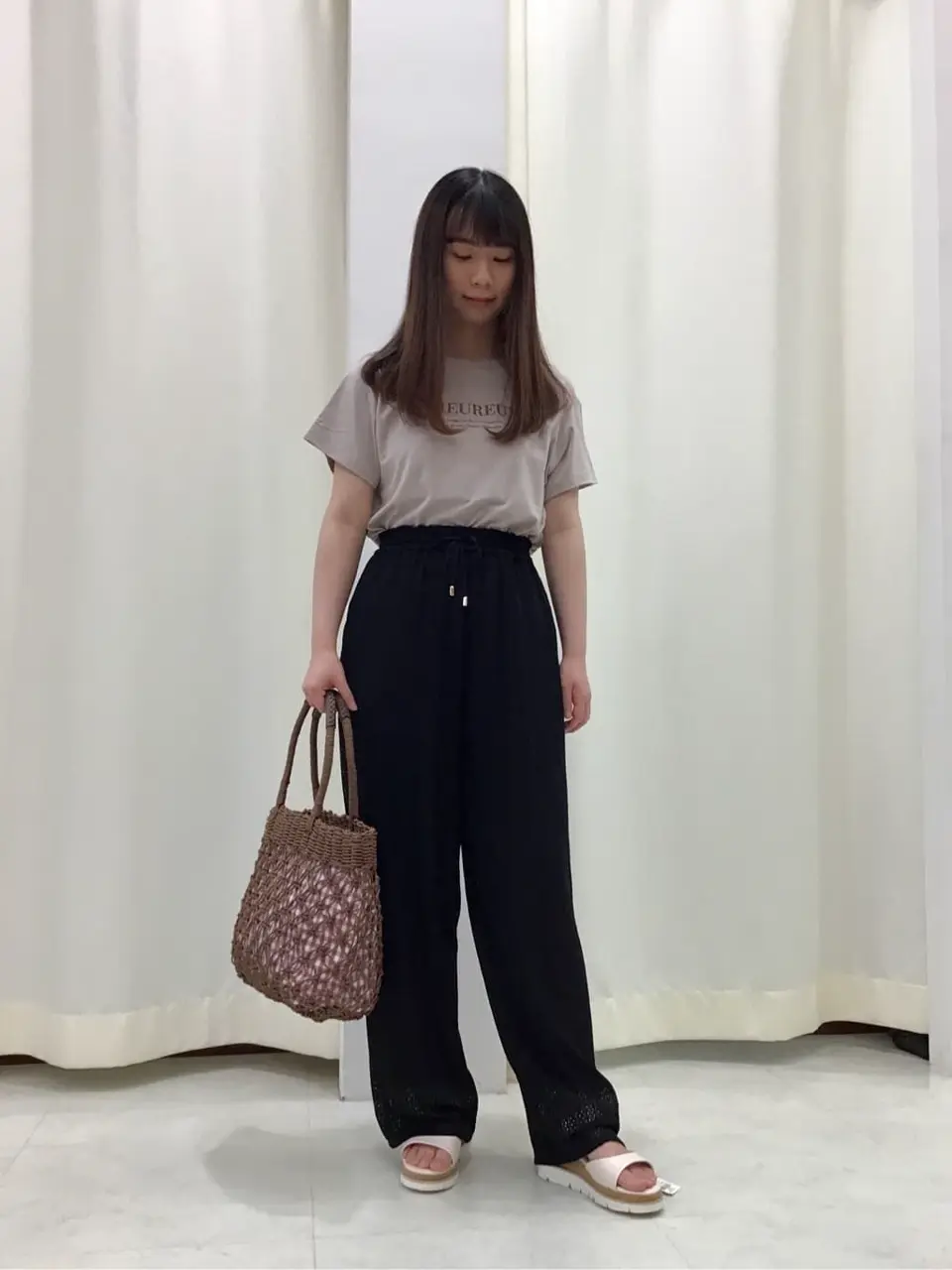  スタッフ コーディネート画像