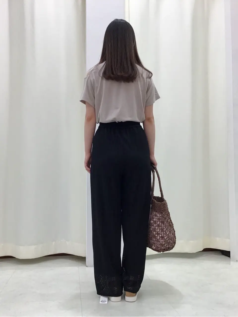 Feroux スタッフ コーディネート画像