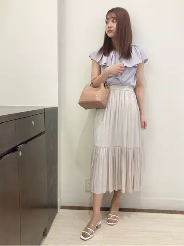 Feroux スタッフ コーディネート画像