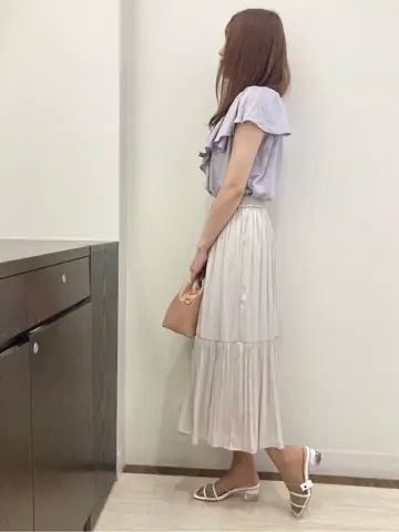 Feroux スタッフ コーディネート画像