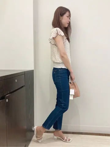 Feroux スタッフ コーディネート画像