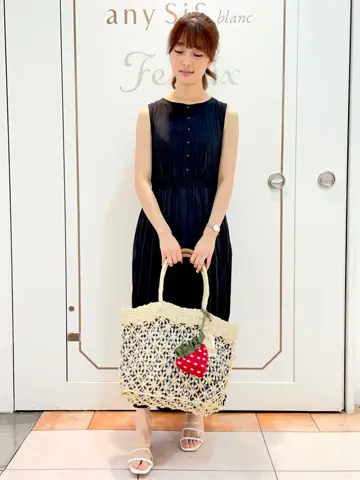 Feroux スタッフ コーディネート画像