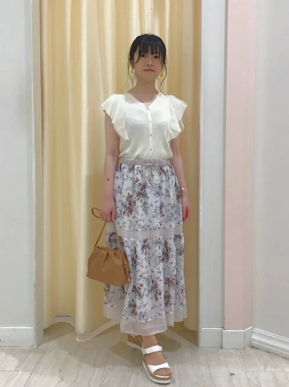 Feroux スタッフ コーディネート画像