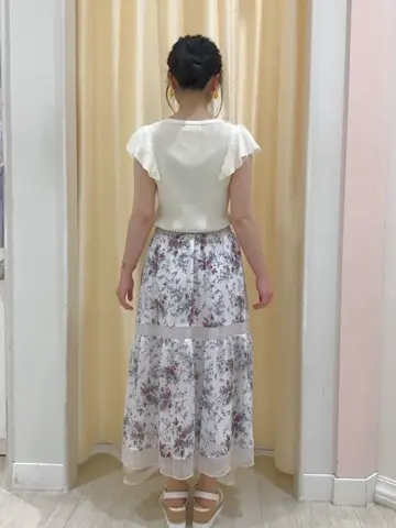 Feroux スタッフ コーディネート画像