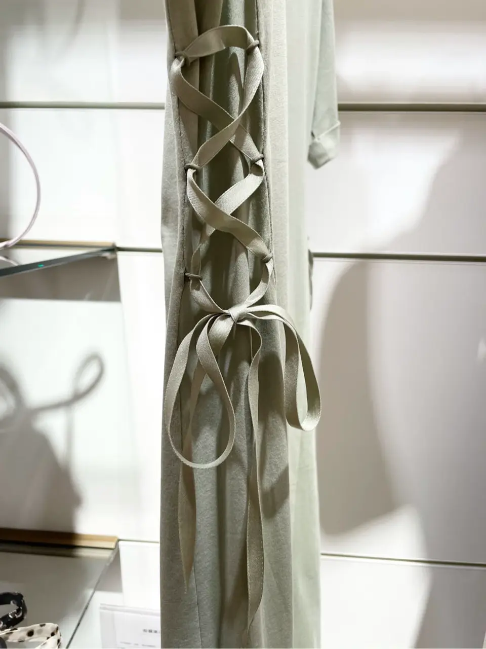 Feroux スタッフ コーディネート画像