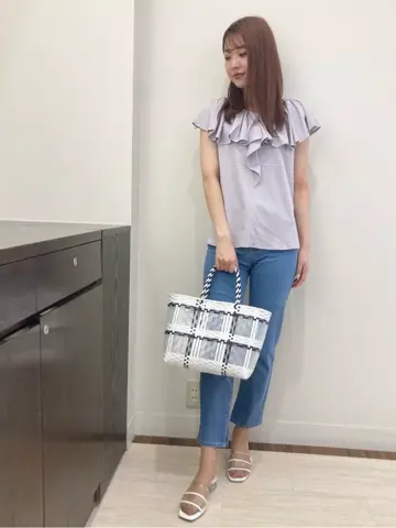 Feroux スタッフ コーディネート画像