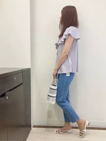 Feroux スタッフ コーディネート画像