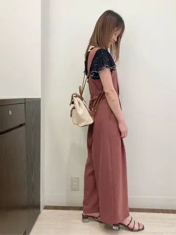 Feroux スタッフ コーディネート画像