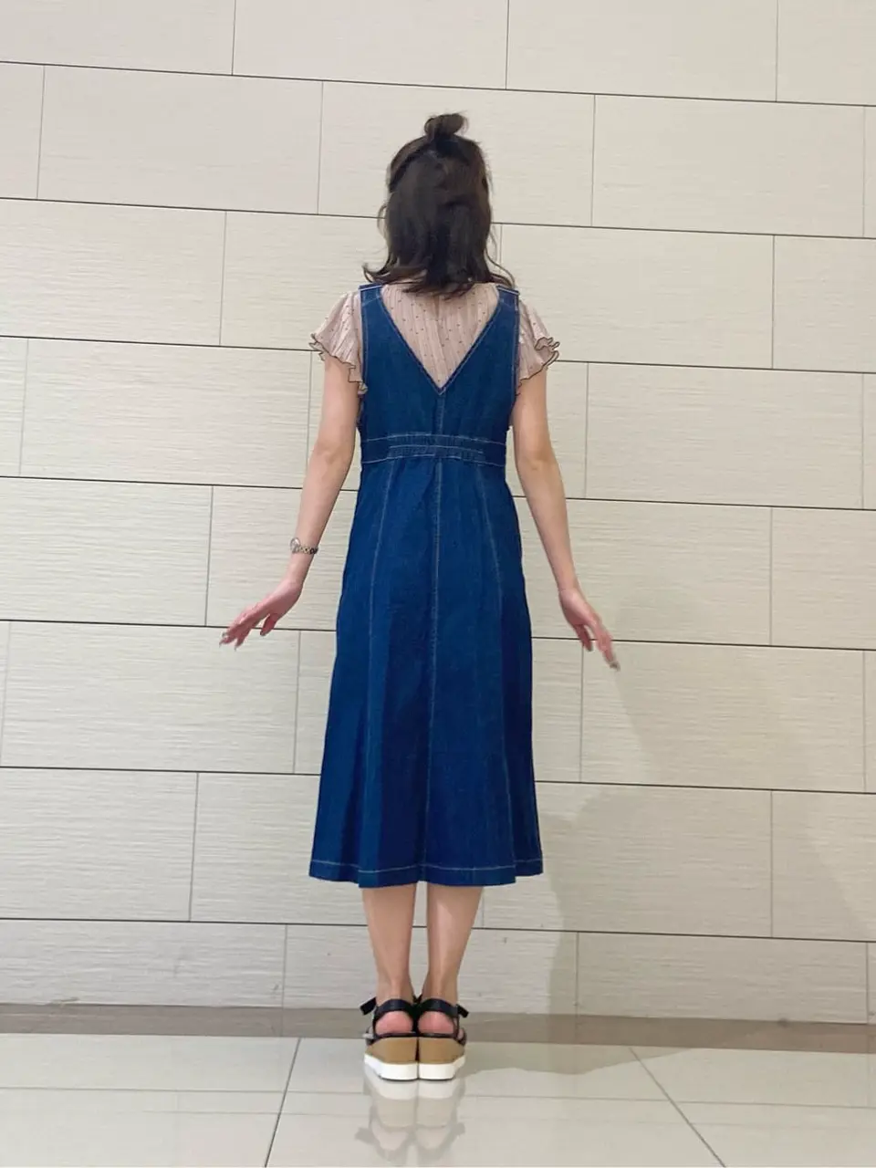 Feroux スタッフ コーディネート画像