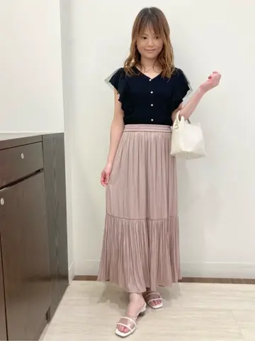 Feroux スタッフ コーディネート画像