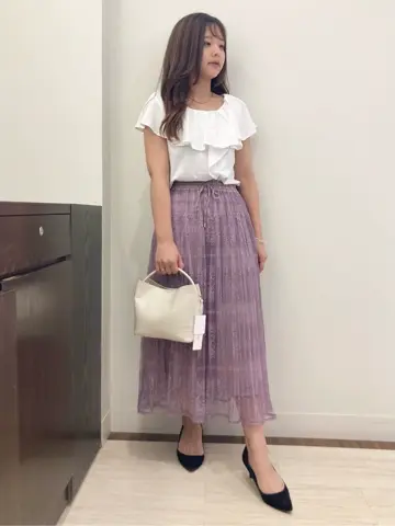 Feroux スタッフ コーディネート画像