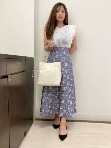 Feroux スタッフ コーディネート画像