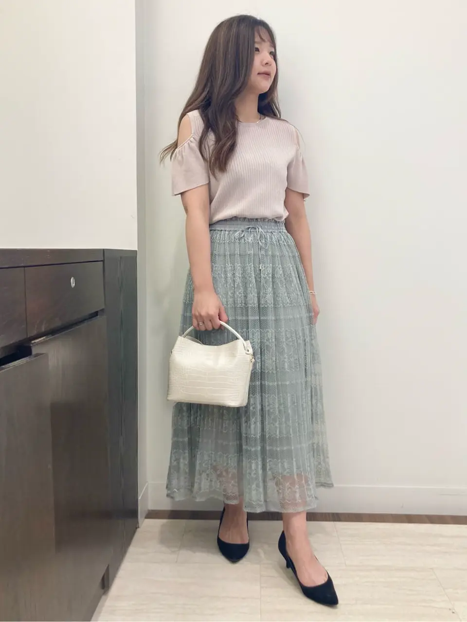 Feroux スタッフ コーディネート画像