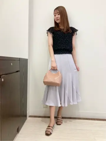 Feroux スタッフ コーディネート画像