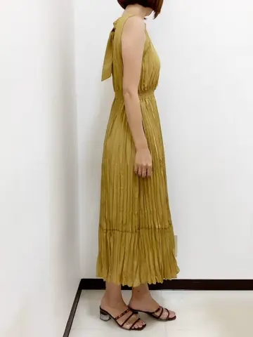 Feroux スタッフ コーディネート画像