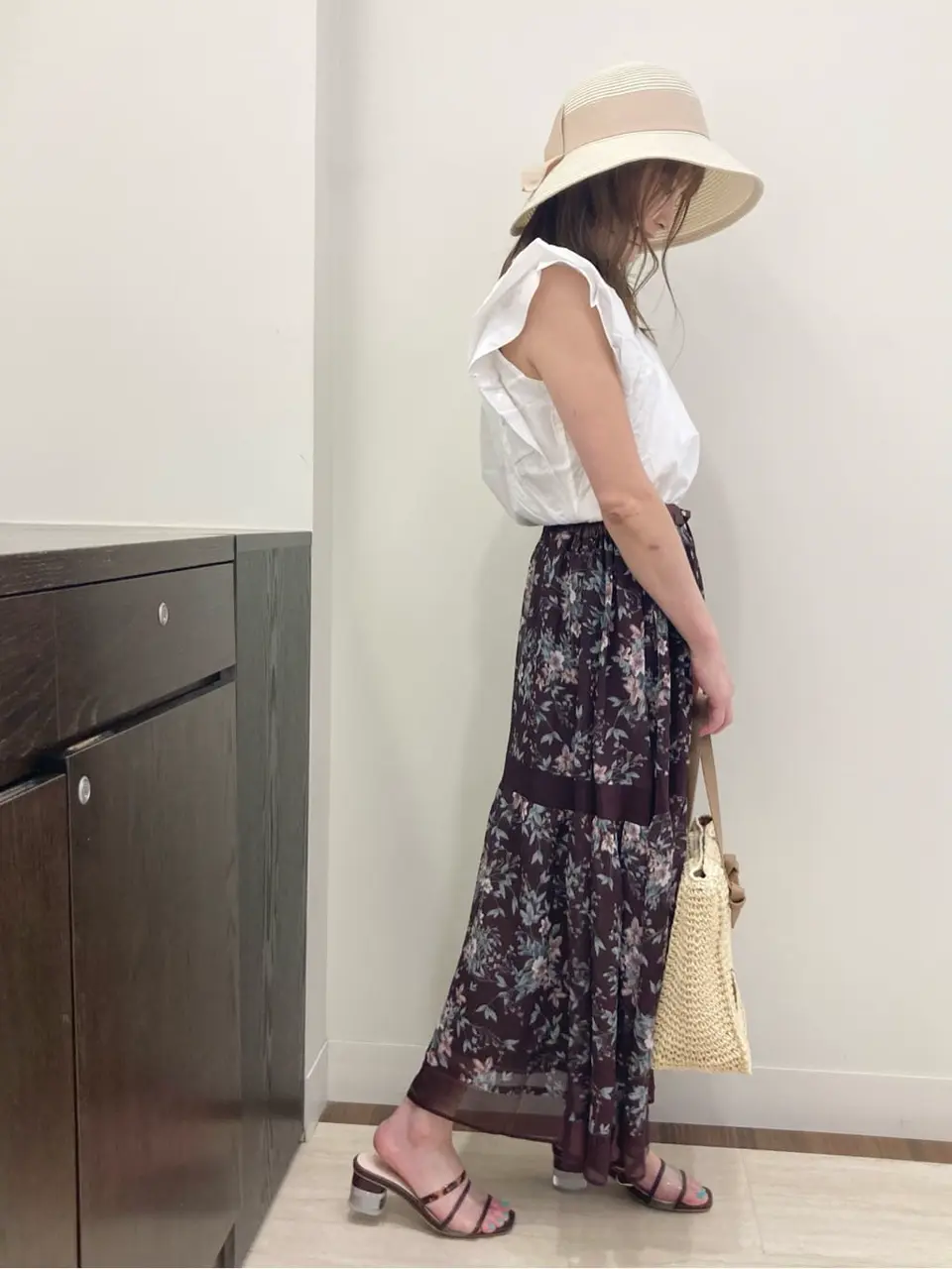 Feroux スタッフ コーディネート画像