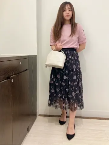 Feroux スタッフ コーディネート画像