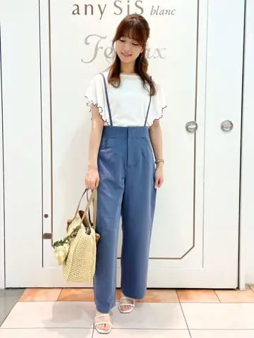 Feroux スタッフ コーディネート画像