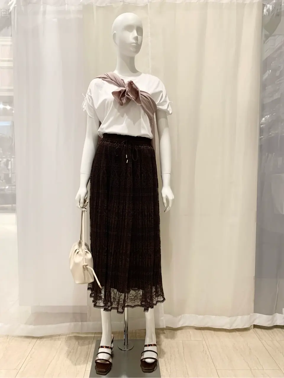  石原 コーディネート画像