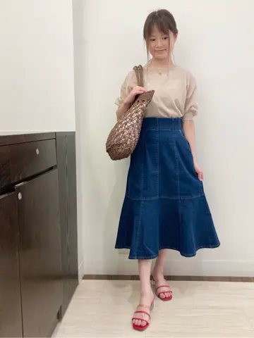 Feroux スタッフ コーディネート画像