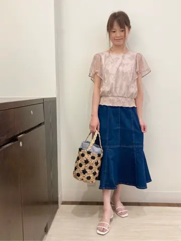 Feroux スタッフ コーディネート画像