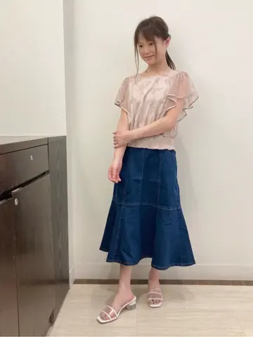 Feroux スタッフ コーディネート画像