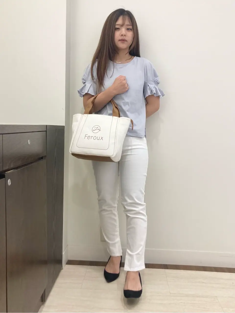 Feroux スタッフ コーディネート画像