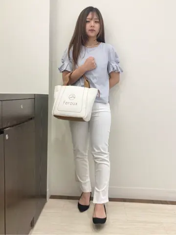 Feroux スタッフ コーディネート画像