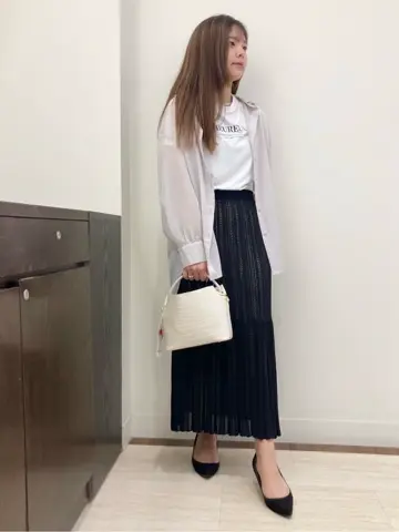 Feroux スタッフ コーディネート画像