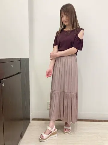 Feroux スタッフ コーディネート画像