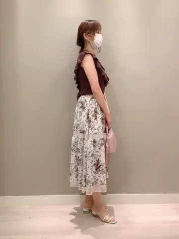 Feroux スタッフ コーディネート画像