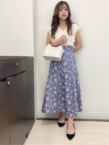 Feroux スタッフ コーディネート画像