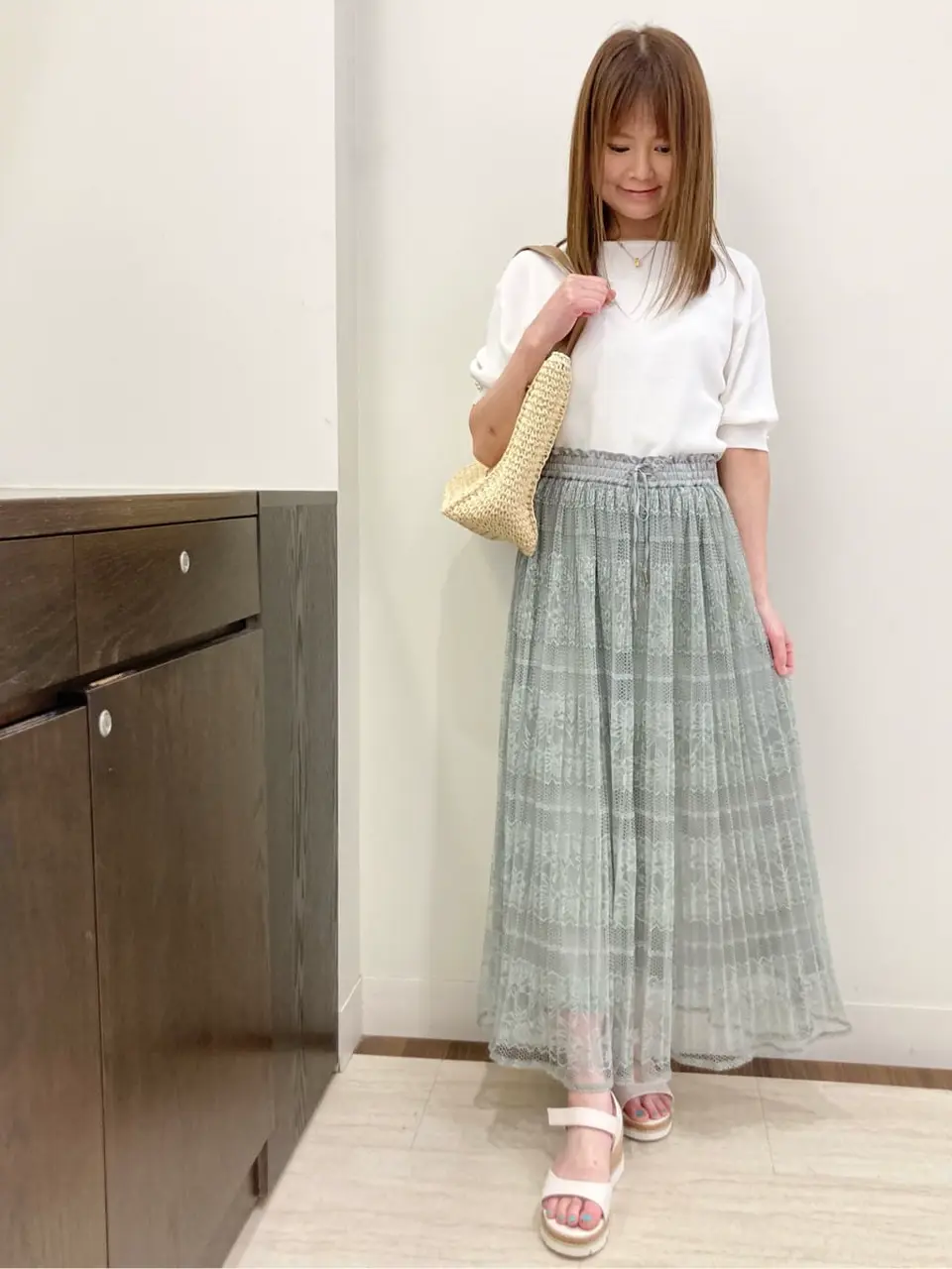 Feroux スタッフ コーディネート画像