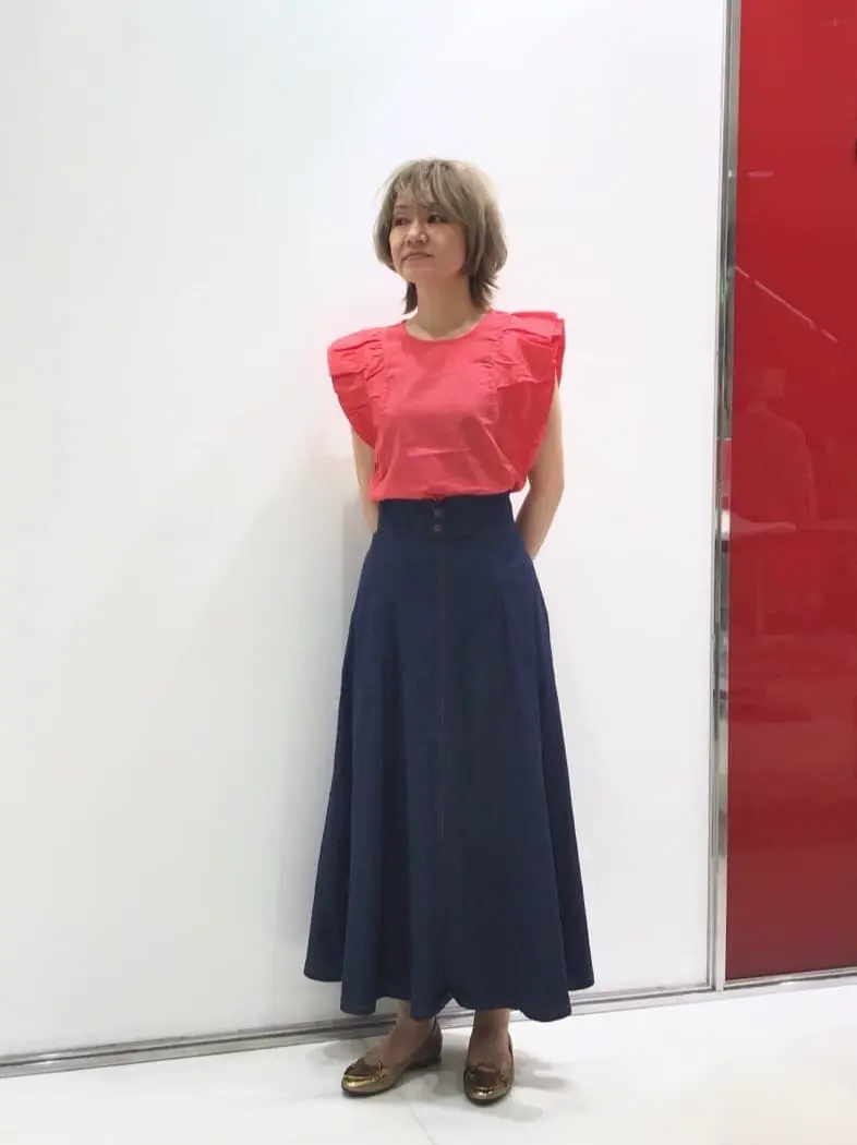  スタッフ コーディネート画像