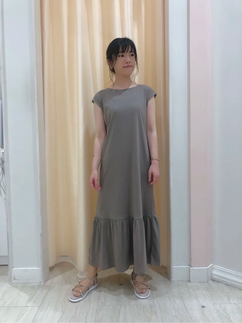 Feroux スタッフ コーディネート画像