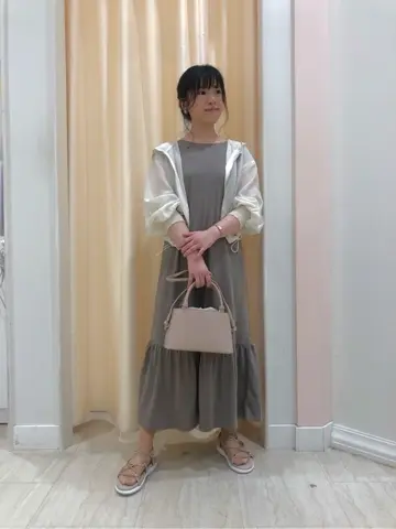 Feroux スタッフ コーディネート画像