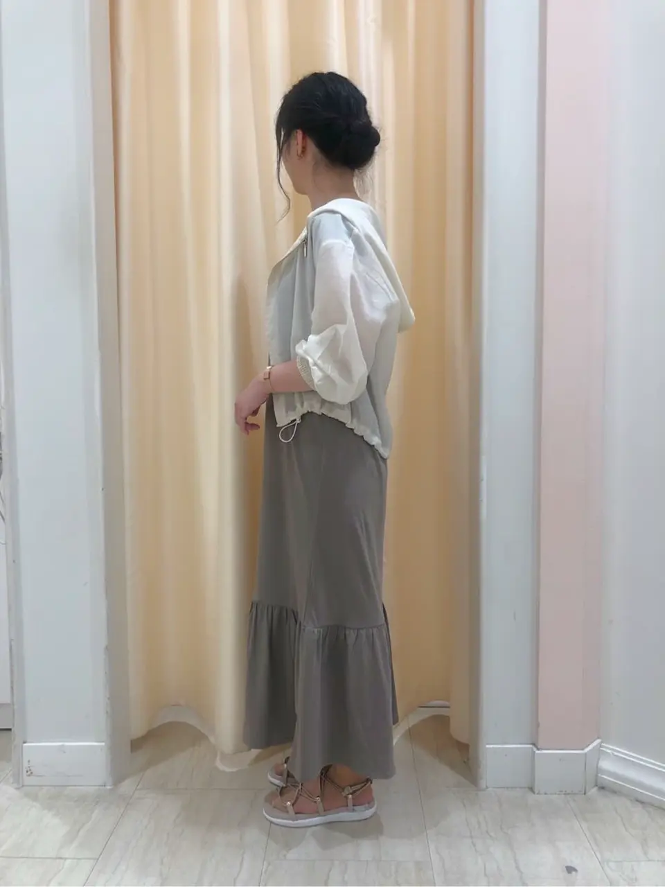 Feroux スタッフ コーディネート画像