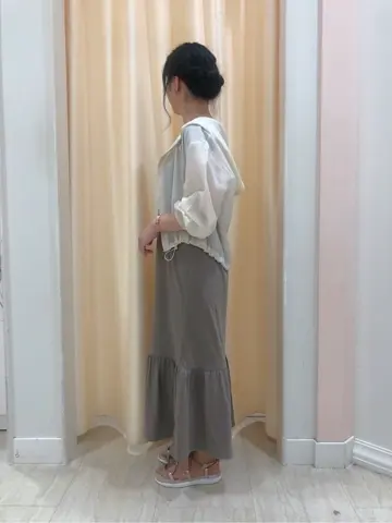 Feroux スタッフ コーディネート画像