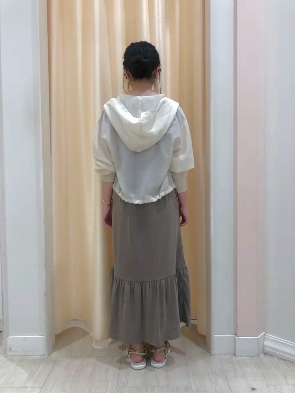 Feroux スタッフ コーディネート画像