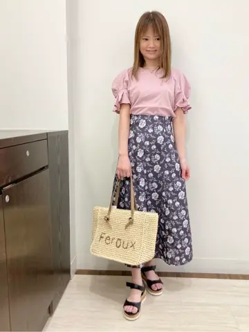 Feroux スタッフ コーディネート画像