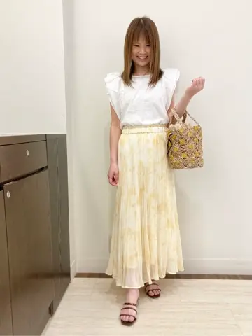 Feroux スタッフ コーディネート画像