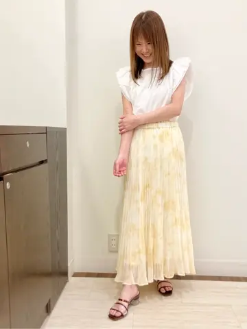 Feroux スタッフ コーディネート画像