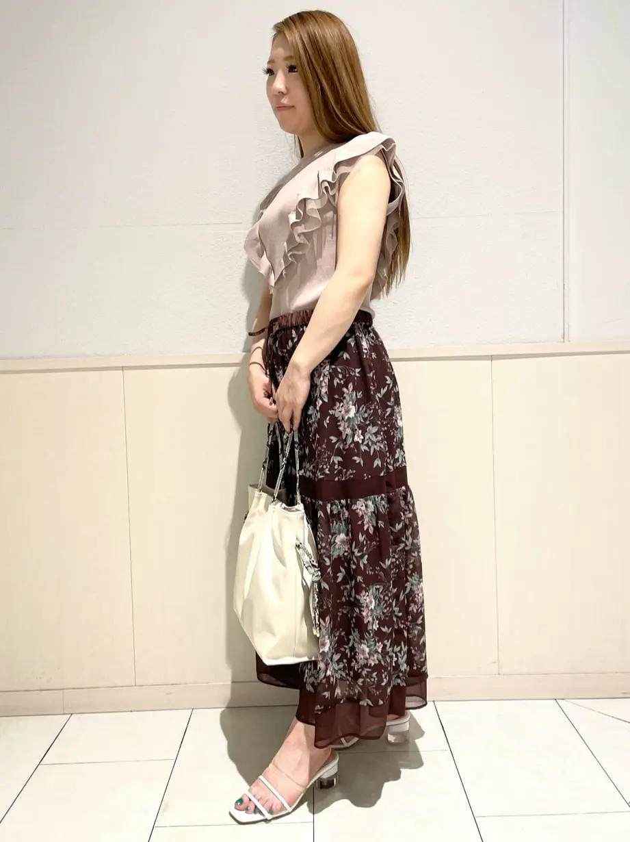 Feroux 土居 コーディネート画像