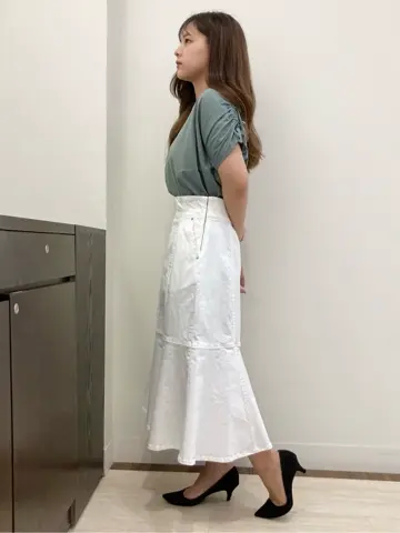 Feroux スタッフ コーディネート画像