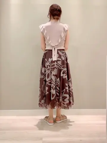 Feroux スタッフ コーディネート画像